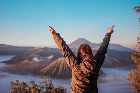 Explore 3 Best spot of East Java : Tumpak sewu - Bromo - Ijen 