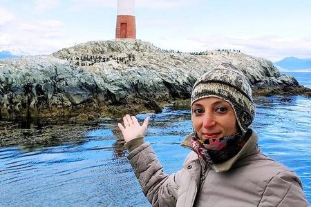 Half Day Beagle Channel Tour to Isla de Lobos and Penguin Colony