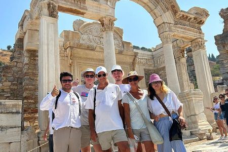 Family Package up to 15 Ephesus Tour from Izmir Port and Hotels