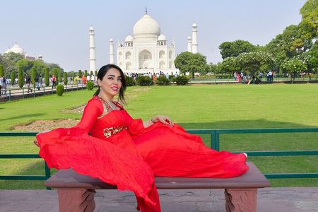 Sunrise Taj Mahal Tour by AC Car From Delhi