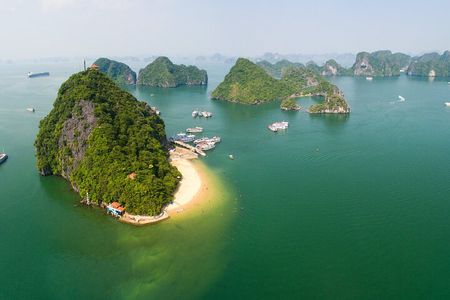 Luxury Cruise full day Explore Halong Bay from Hanoi