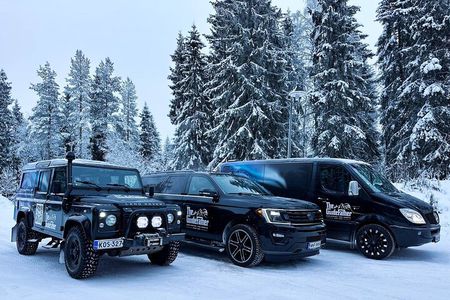 PRIVATE Northern Light Adventure by VIP Car and Snow Scooters