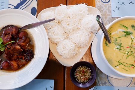 Phuket Night Food Tour & Old Town's Magical Lights