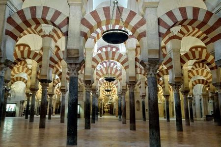 Cordoba tour Mosque-Cathedral & Jewish Quarter, max. 8 people