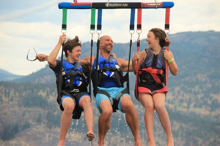 Parasailing Experience in Kelowna