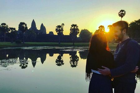 Capturing Memories Exclusive Angkor Wat Private Tour with sunrise