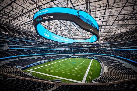 SoFi Stadium Tour in Los Angeles