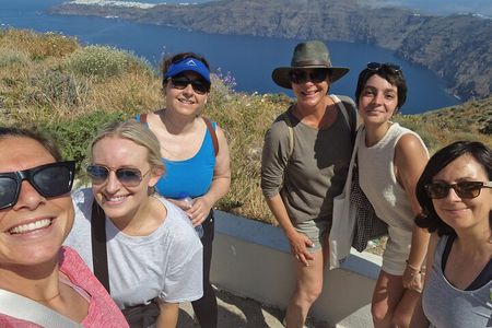 Santorini: 4hr Small Group Caldera Hike from Fira to Oia