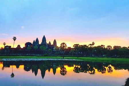  Golden Hours: Angkor wat sunrise photography tour with a pro!