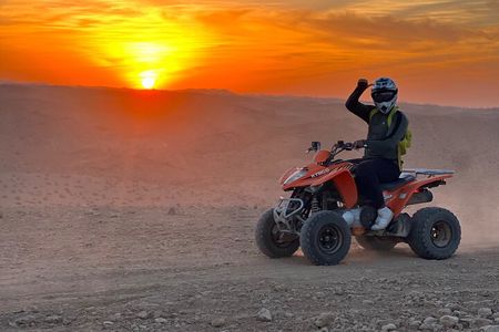 Agafay Desert: Quad Bike, Camel Ride and Dinner Show in Marrakech