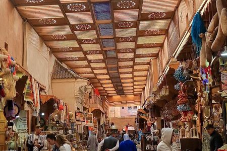 Private Marrakech Highlights: Bahia Palace, Souks & Medina