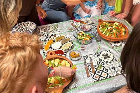 Cooking Class with Lacals in Marrakech .