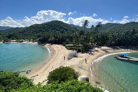 Tayrona National Park private tour: Hike to Cabo San Juan beach