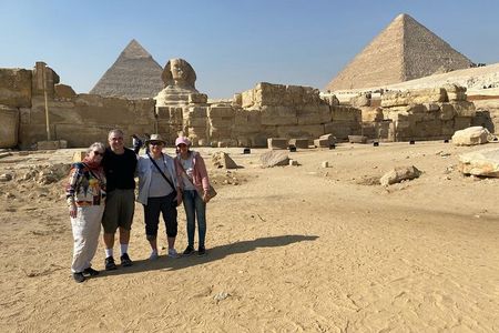 Private Tour Giza Pyramids & Sphinx from Alexandria Port & Hotels
