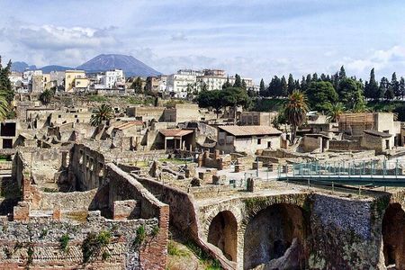 2-Hours Skip-the-Line Tour in Herculaneum
