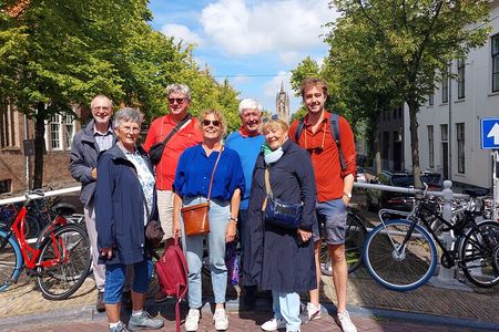Private Tour of Delft + Visit to Pottery Museum & Factory
