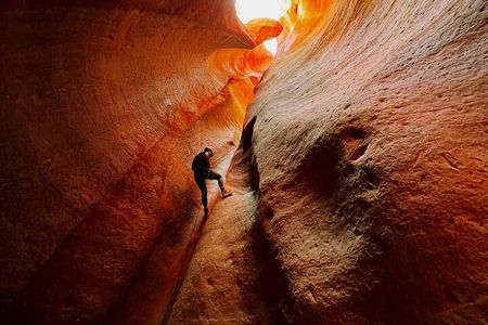 East Zion 2.5 Hour Slot Canyon Canyoneering UTV Tour