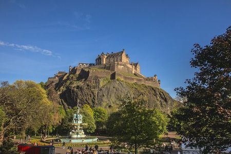 Private 4h Walking Tour in Edinburgh with Edinburgh Castle Tour