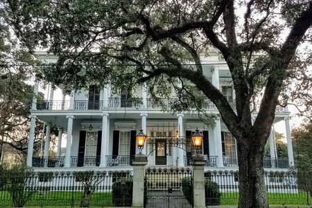 Witches Coven Walking Tour in New Orleans