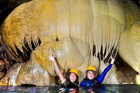[Miyako Island/Half Day] Pumpkin Limestone Cave & Sea Kayaking