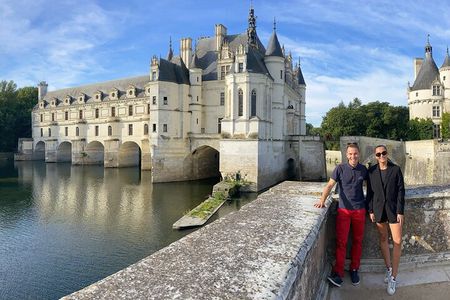 Loire Valley Tour Chambord and Chenonceau from Tours or Amboise 