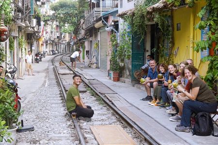Hanoi City Tour : Hanoi Highlights and Hidden Gems 