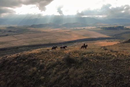 Horseback riding and barbecue in a private ranch - La Carrera, Mendoza