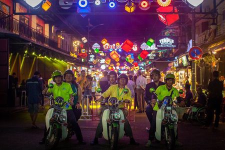 Street Food Tour by Scooter in Siem Reap