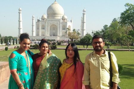 Private Agra Taj Mahal with local expert 