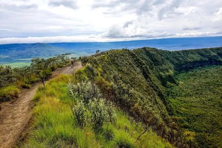 Day Trip to Mount Longonot National Park and Lake Naivasha 