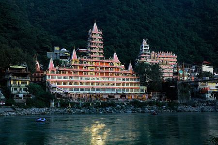 2 Day Rishikesh and Haridwar Tour Package From Delhi