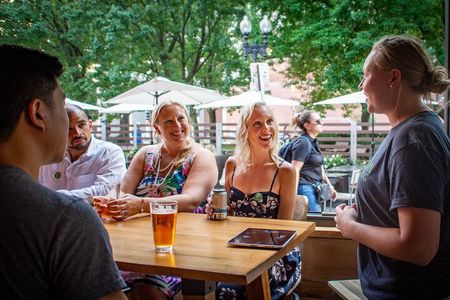 San Diego Small-Group Gaslamp History Tour Pub Crawl