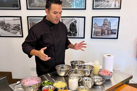 Authentic 4-dish Peruvian Food Cooking Class in Lima + Pisco Sour