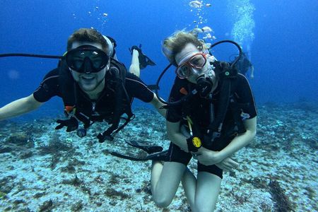 2 tanks for certified divers
