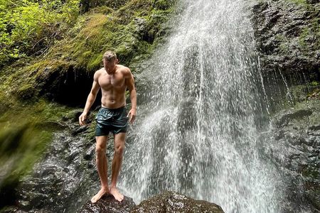 Waterfall Hike in Hawaii - Private Transportation/Group