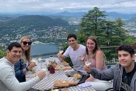 Exclusive wine tasting in Brunate