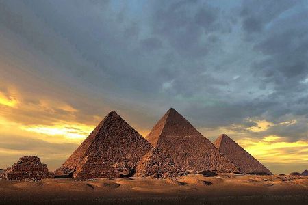 Explore What's Inside Pyramid of Khafre 