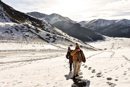5 days sightseeing and skiing trip in Kyrgyzstan 