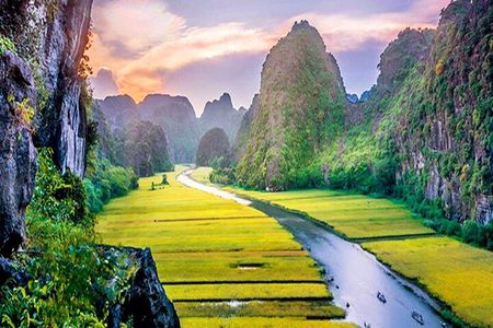 Ninh Binh Tour: Deluxe & Small Group Tam Coc Hoa Lu - Boat, Biking, Buffet Lunch