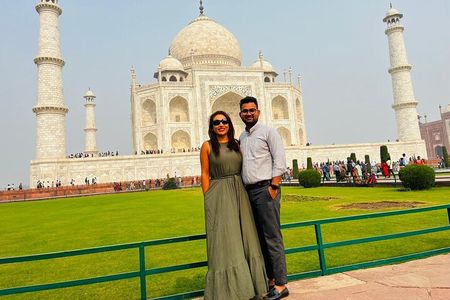 3-Day Private Golden Triangle Tour to Agra &Jaipur from New Delhi