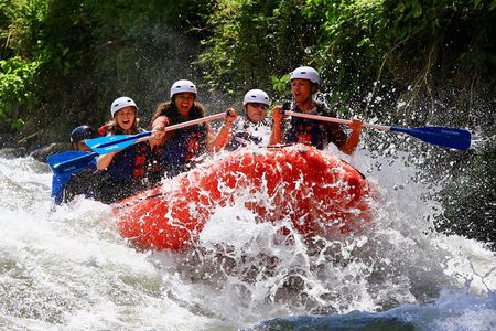 Awesome Fun Rafting Class 3 Balsa River 5-Hour Tour in La Fortuna