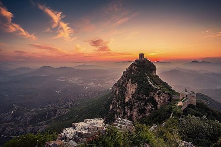 Private Sunset&Night Tour: Simatai Great Wall & Gubei Water Town