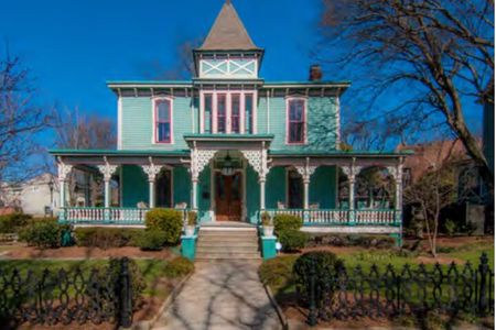 Charlotte's Premier Historical City Bus Tour