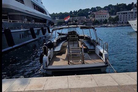 From Hvar: Unforgettable Tour to The Island Vis and Blue Cave