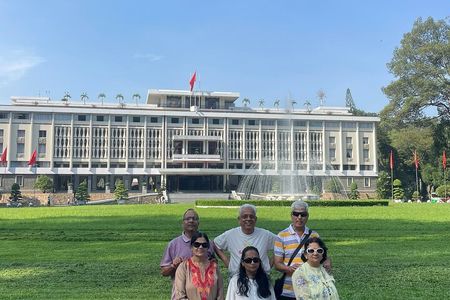 Private Car for Saigon City Tour with Driver - Free to explore 