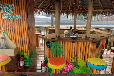 Sunset Tailfins Tiki Boat Crab Island(1.5Hours)