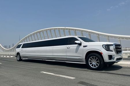 Limo Dubai: Ride Dubai in Elegance with Stretch Limousine