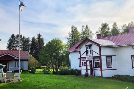 Private Guided Tour in Kujala Ranch with 3 Course Meal