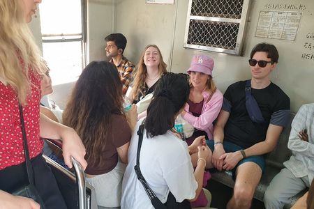 Primmum Mumbai Sightseeing With Local Train Ride Experience