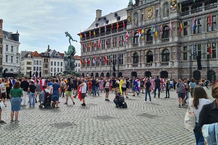 Private Historical Walking Tour in Antwerp City